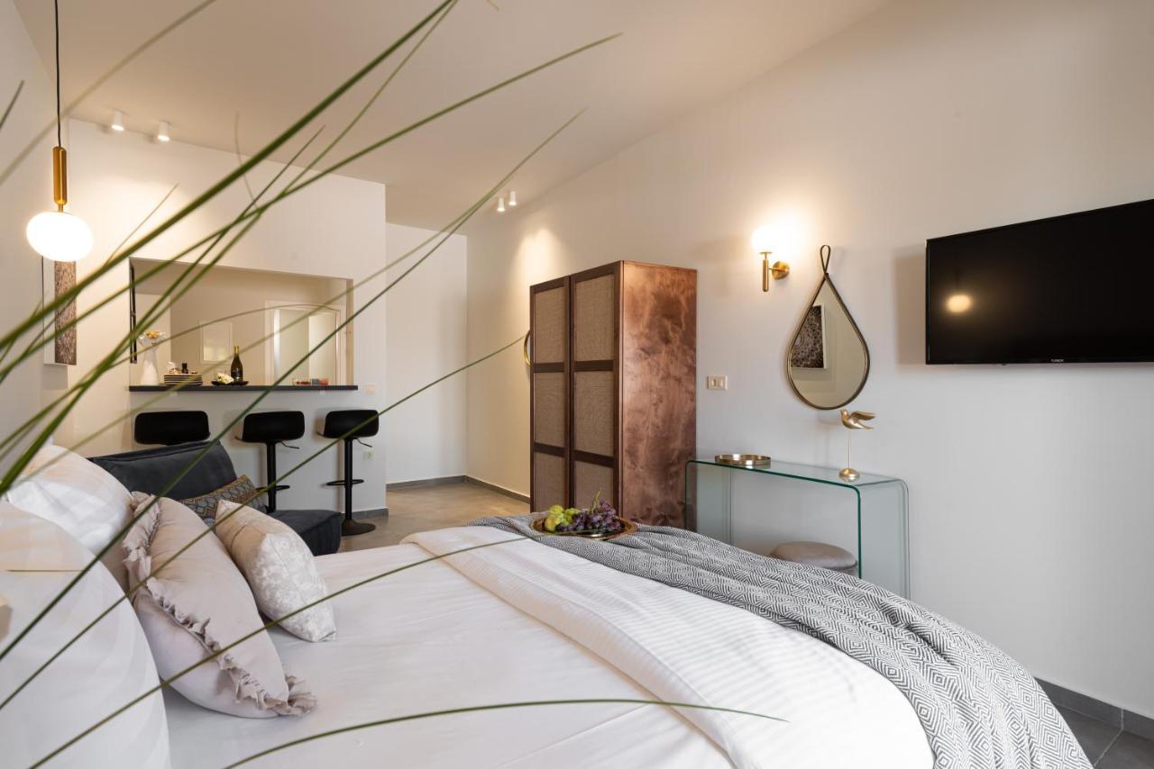 Meliora Suites Dhrapaniás Екстериор снимка