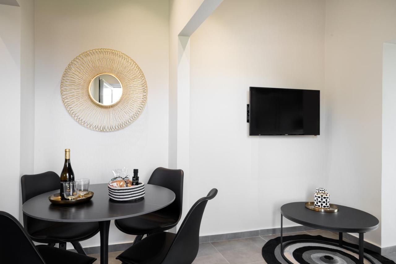 Meliora Suites Dhrapaniás Екстериор снимка