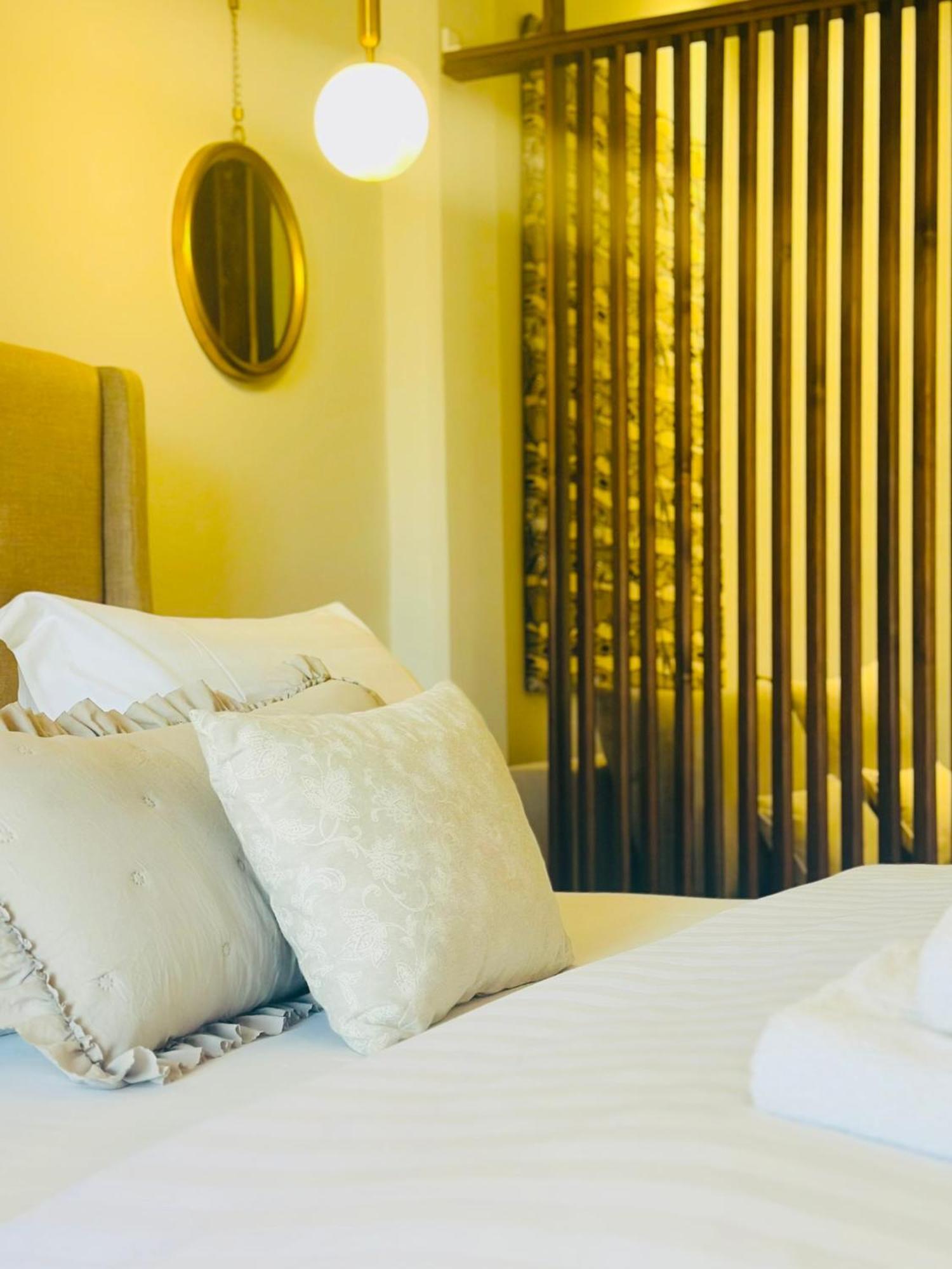 Meliora Suites Dhrapaniás Екстериор снимка